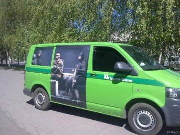На Донеччині терористи захопили інкасаторські машини