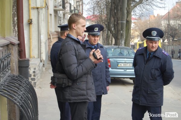 Покарати ґвалтівників Оксани Макар вимагають і лучани