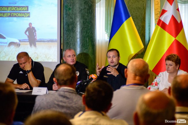 Контроль і попередження: як на Волині запустили проект «Поліцейський офіцер громади». ФОТО