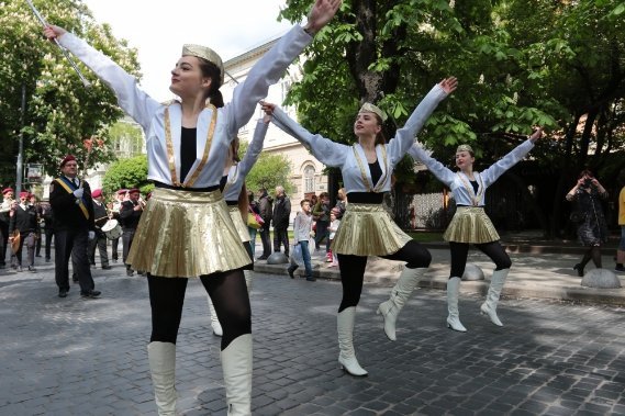Парад з нагоди 760-річчя Львова. ФОТО. ВІДЕО