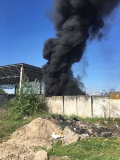 Відома причина появи стовпа диму над Луцьком