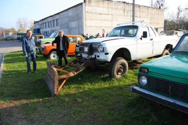 «Волинянку» перетворили на «Мерседес». ФОТО. ВІДЕО