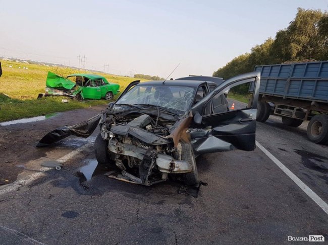 На трасі «Луцьк-Рівне» - моторошна аварія. ФОТО