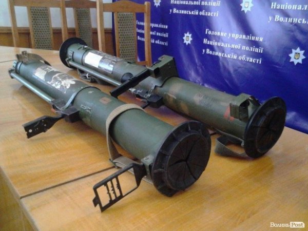 Колекція вибухівки волинських правоохоронців. ФОТО