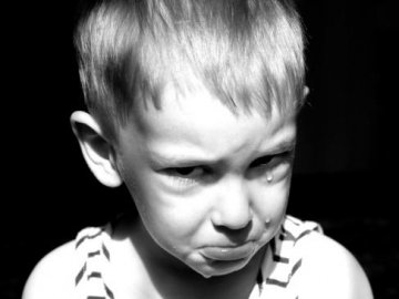 Судили волинянку, яка пиячила і не доглядала сина