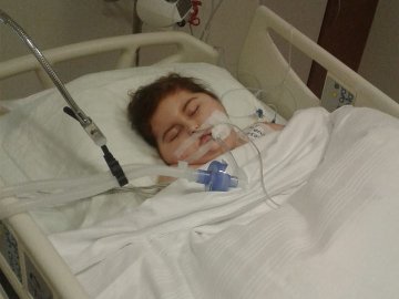 Битва за життя: на Настусю Абрамчук чекає нова операція