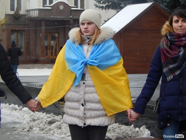 У Луцьку флешмобом відзначили День Соборності та Свободи