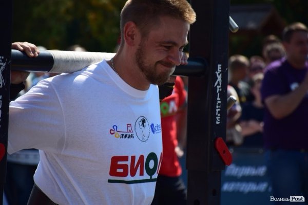 22 богатирі вражали лучан надзвичайною силою та міццю. ФОТО