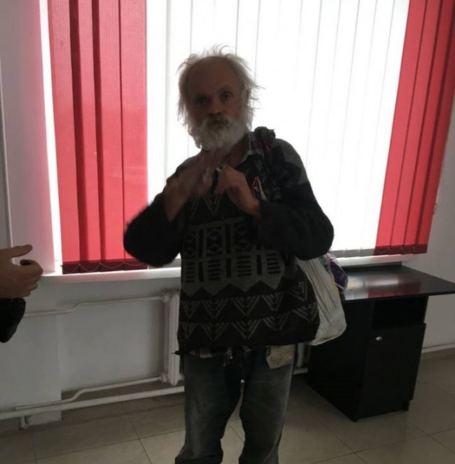 У Луцьку в офісі адвоката «працював» бомж