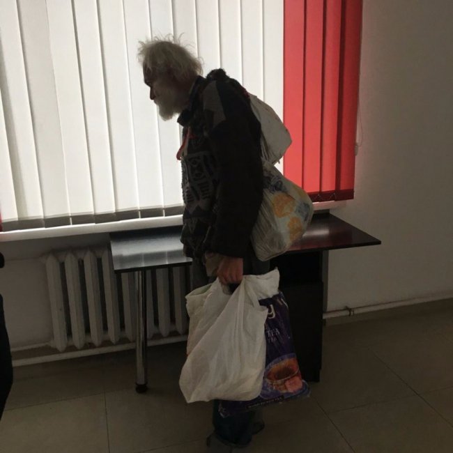 У Луцьку в офісі адвоката «працював» бомж