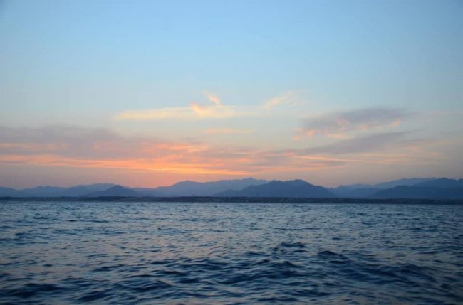 Луцька телеведуча поділилася спекотними фото з екзотичного відпочинку