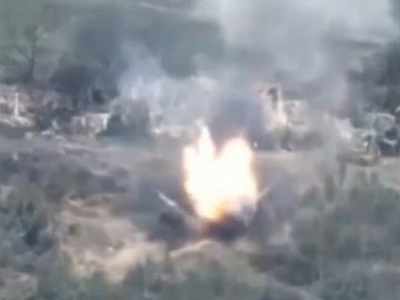 «Спопеляють мерзоту»: бійці волинської бригади показали нове відео