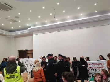 У Польщі зірвали зустріч із волинянкою Оксаною Забужко, говорять про путінські провокації 