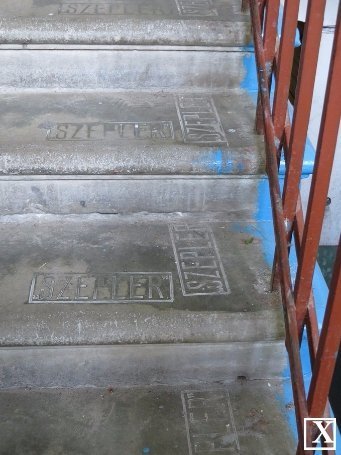 Внутрішні сходи в будівлях урядової колонії на вулицях Літній - На Таборищі - Шопена