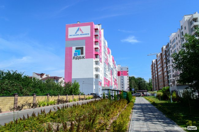 Як «росте» найяскравіший житловий комплекс Луцька: фотозвіт із будівництва «Caramel Residence»*