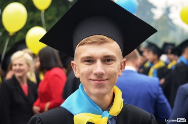 Першокурсників СНУ благословили на гарне навчання. ФОТО