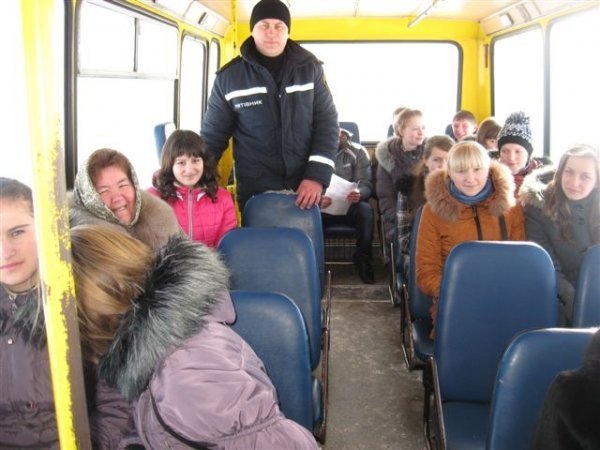 Через негоду ледь не зірвалося ЗНО. ФОТО. ВІДЕО