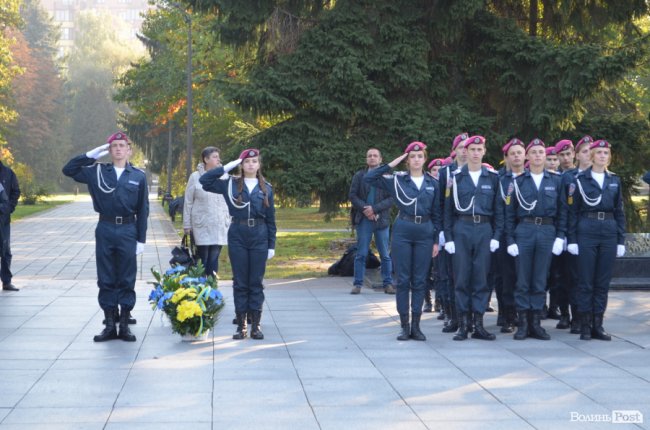 Майбутні правоохоронці: у Луцьку посвятили в ліцеїсти 75 юнаків та дівчат. ФОТО