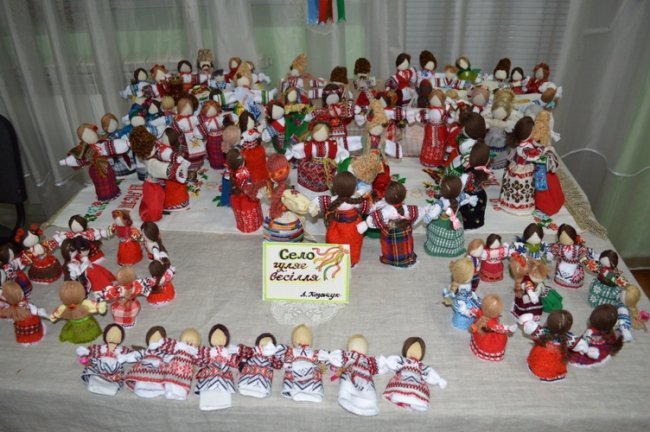 «Любов зцілить Україну»: благодійна виставка у Ковелі