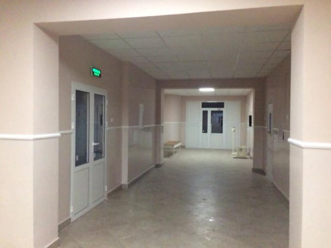 Розкішний хол і реєстратура «без бар’єрів»: на Волині відремонтували поліклініку. ФОТО