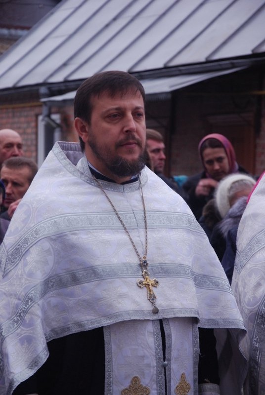 У луцькій церкві святять воду. ФОТО