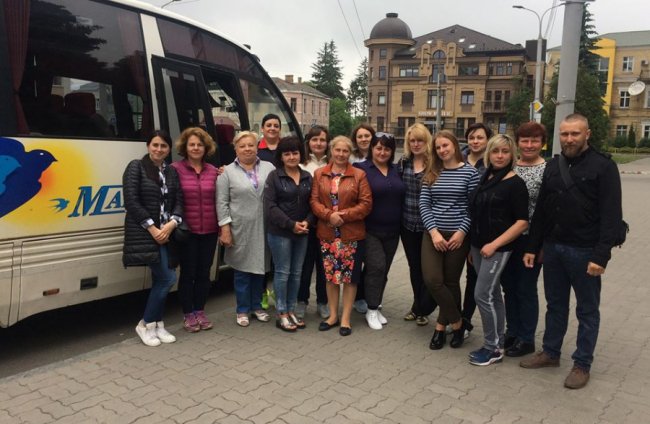 Дружини та мами Героїв АТО відпочиватимуть в маєтку «Nester House» на Світязі. ФОТО