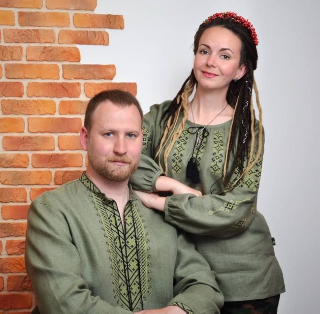 «Андрій зробив нам каблучки з фольги»: захисниця з Маріуполя на «Азовсталі» стала нареченою, дружиною та… вдовою