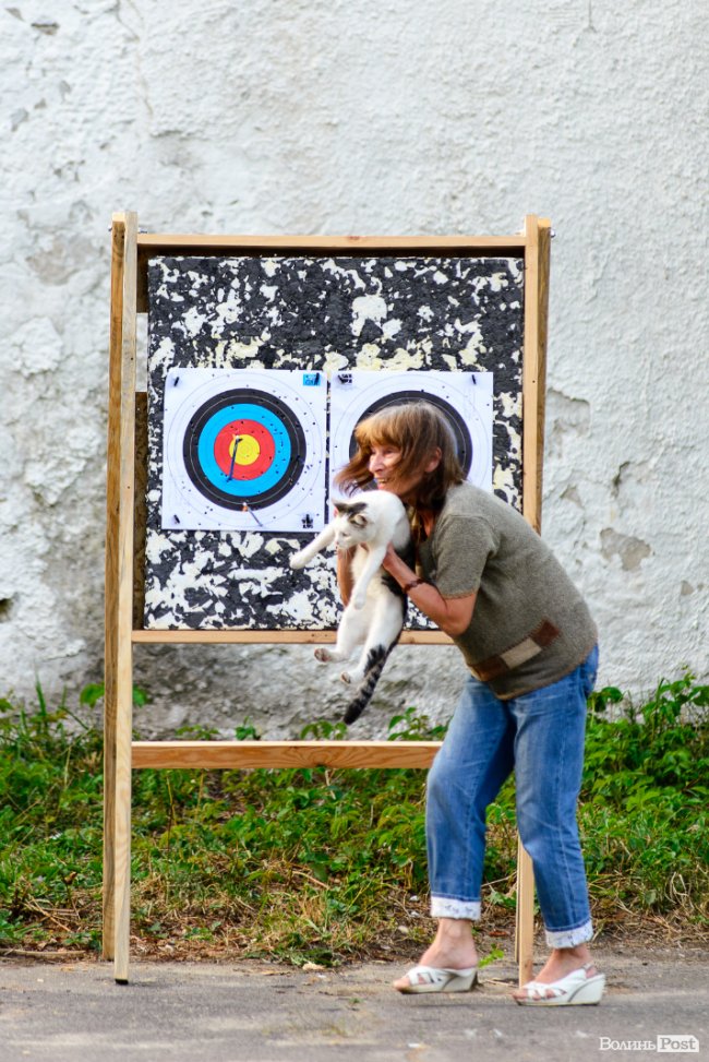 Єдина у Луцьку секція стрільби з лука провела перше відкрите тренування. ФОТО