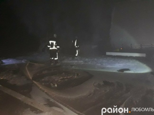 На Волині у вантажівці згорів водій. ФОТО