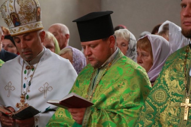 Владика Михаїл очолив святкову службу в луцькому храмі. ФОТО