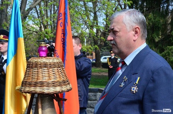 У Луцьку вшанували жертв Чорнобиля. ФОТО