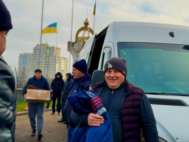 Волиняни допомагають відновлювати теплопостачання у Кривому Розі після ракетної атаки росії