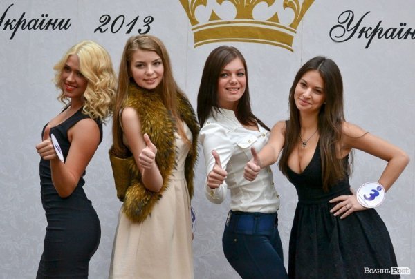 Як дівчата готуються до конкурсу «Міс Принцеса України». ФОТО