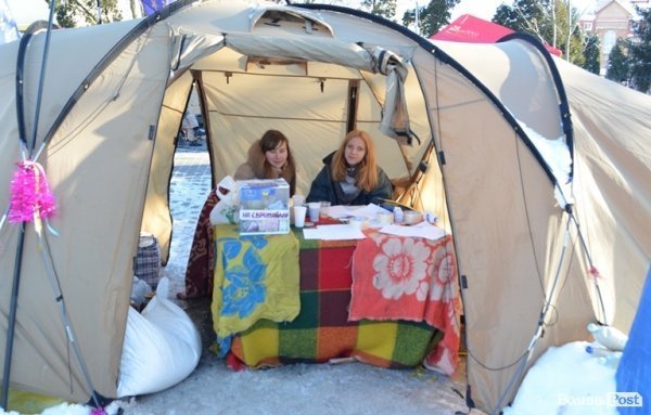 У Луцьку водіїв закликають підвозити мітингувальників до Києва