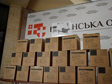 З Луцька волинським тероборонівцям та воїнам 14-ої бригади передали обладнання