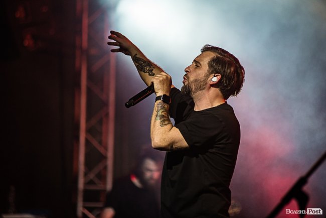 Чуттєва лірика та вибуховий рок: у Луцьку  «відгриміли» два незабутніх концерти гурту «БЕZ ОБМЕЖЕНЬ»