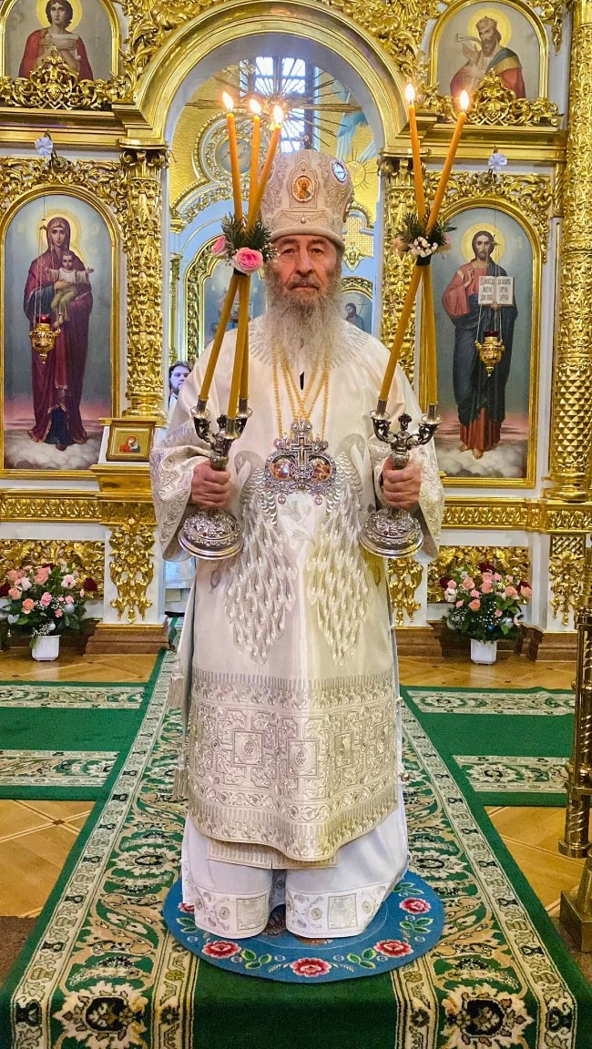 На Волинь приїхав митрополит УПЦ МП Онуфрій, який провів службу у монастирі
