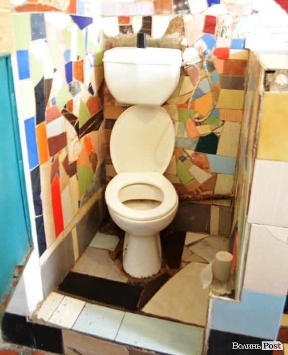 Тюремники показали Луцьке СІЗО. ФОТО