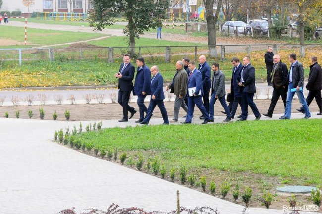 Нарешті Гройсман приїхав