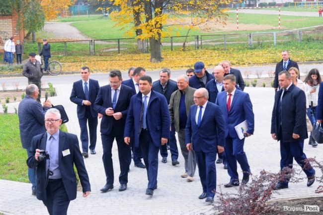 Нарешті Гройсман приїхав