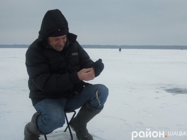 На Шацьких озерах триває риболовний сезон. ФОТО