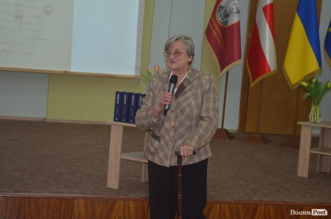 У найбільшому виші Волині презентували повне 14-томне зібрання творів Лесі Українки. ФОТО