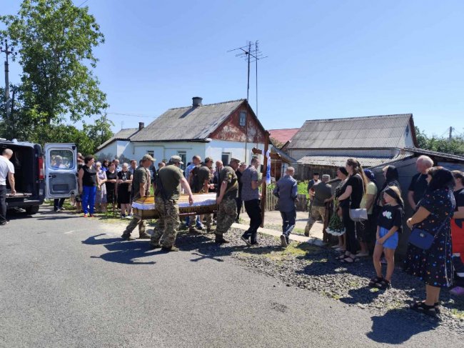 На Волині попрощалися з Героєм Богданом Чубою