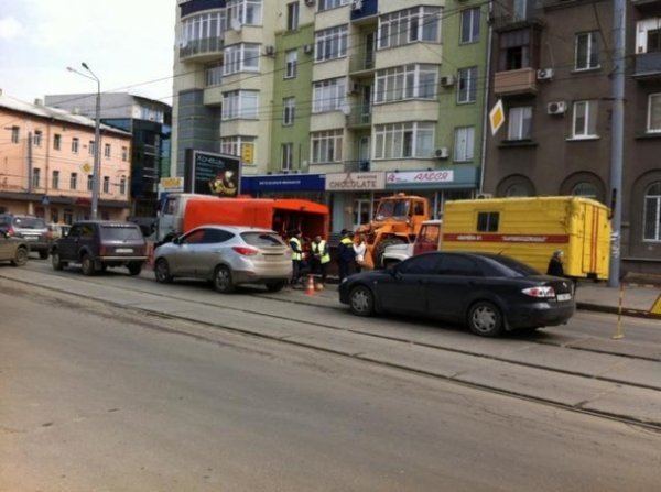 Як у Харкові блокують «Вставай, Україно!». ФОТО. ВІДЕО