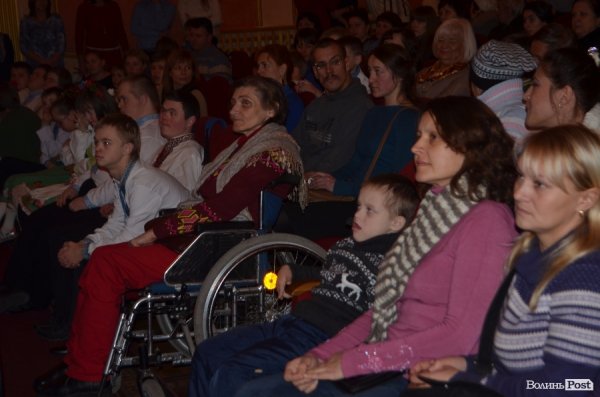 У Луцьку особливі люди демонстрували свої таланти.ФОТО