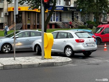 Повідомили деталі ДТП на Соборності за участю двох Hyundai