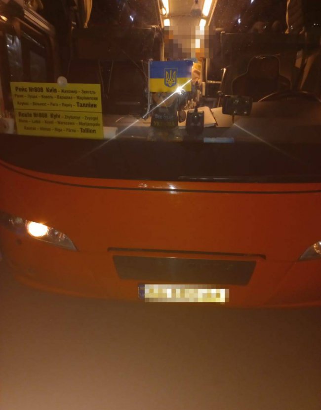 У «Ягодині» прикордонники знайшли наркотики у 18-річної пасажирки автобуса