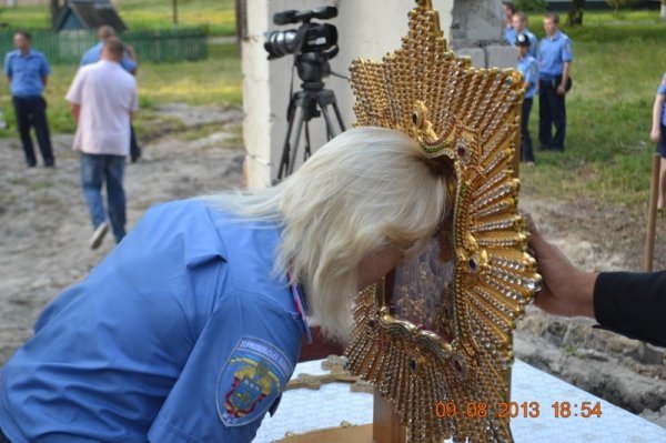 На Волині заклали першу цеглину «міліцейського» храму. ФОТО