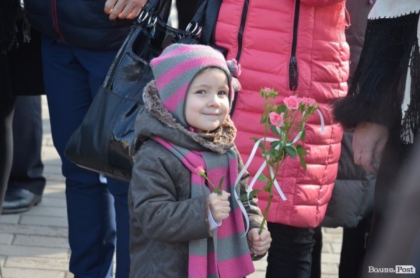 Луцьк святкує день народження Лесі Українки. ФОТО