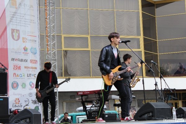 Гості з Жешува та Івано-Франківська запалювали луцьку публіку. ФОТО. ВІДЕО